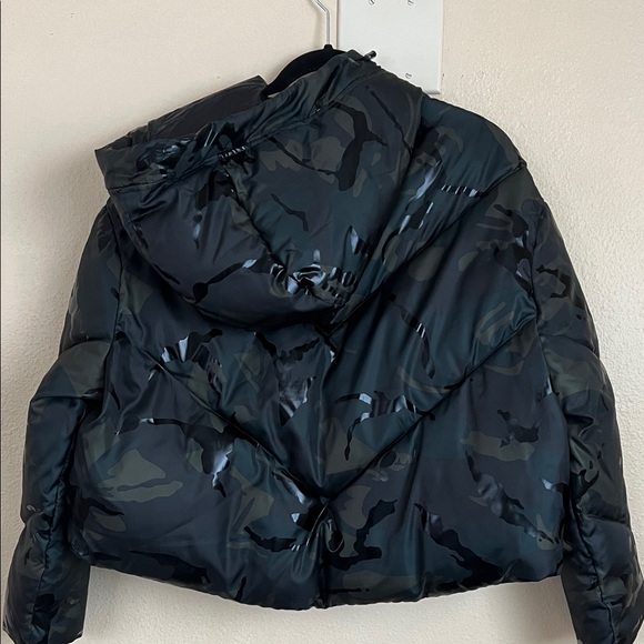 Zara Quilted Camouflage Puffer Jacket - Picture 9 of 12